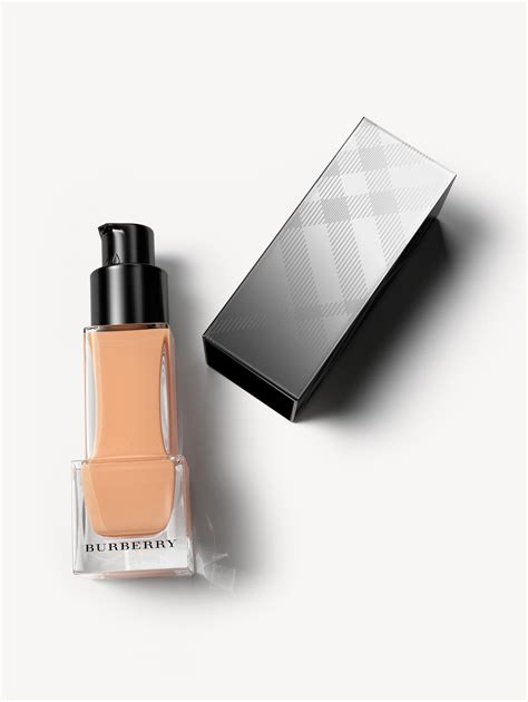 burberry bright glow foundation uk|Burberry fresh glow liquid foundation.